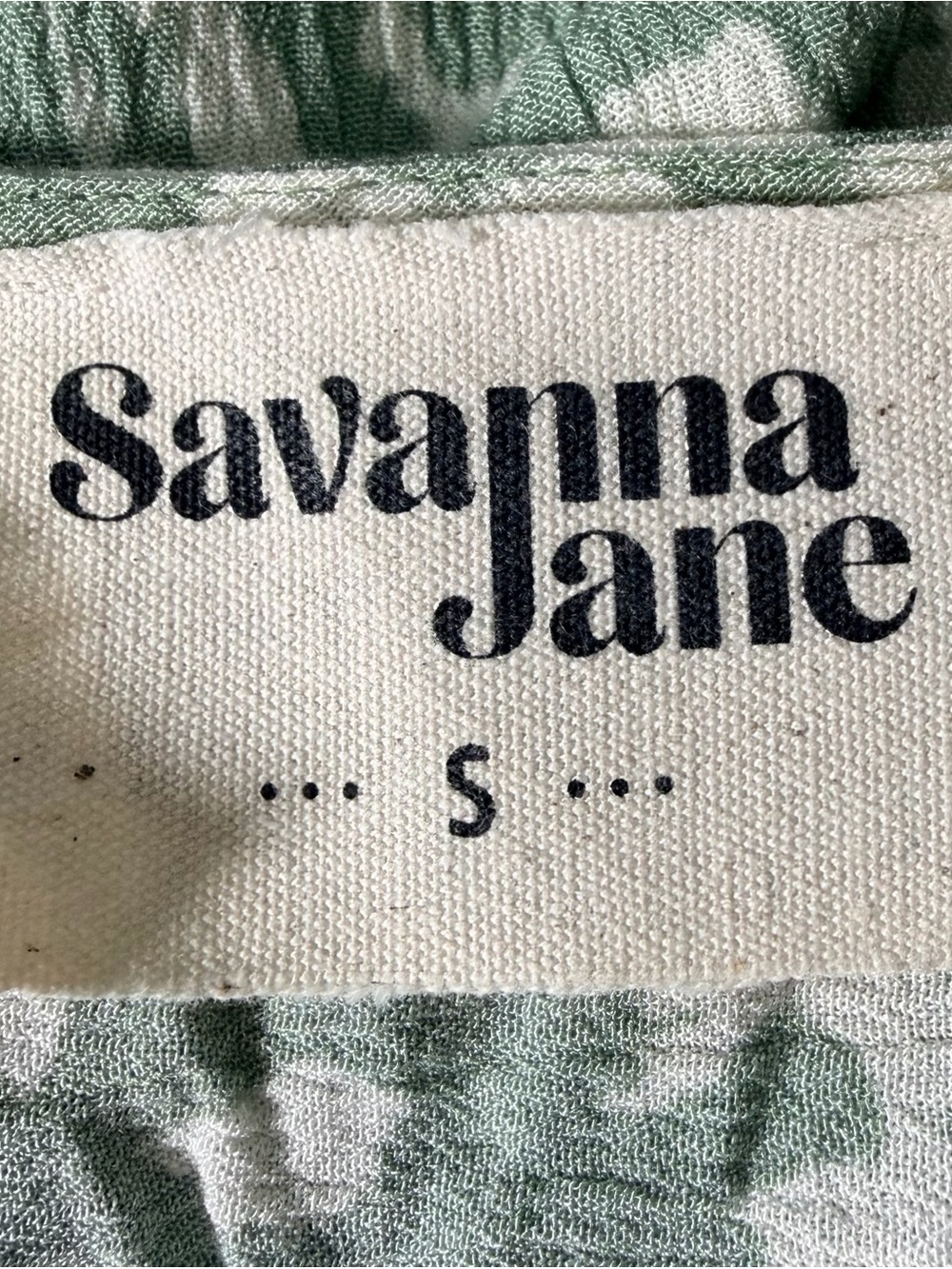 Savanna Jane Boho Embroidered Top Green Leopard Print Flutter Sleeve Size Small - Picture 11 of 12